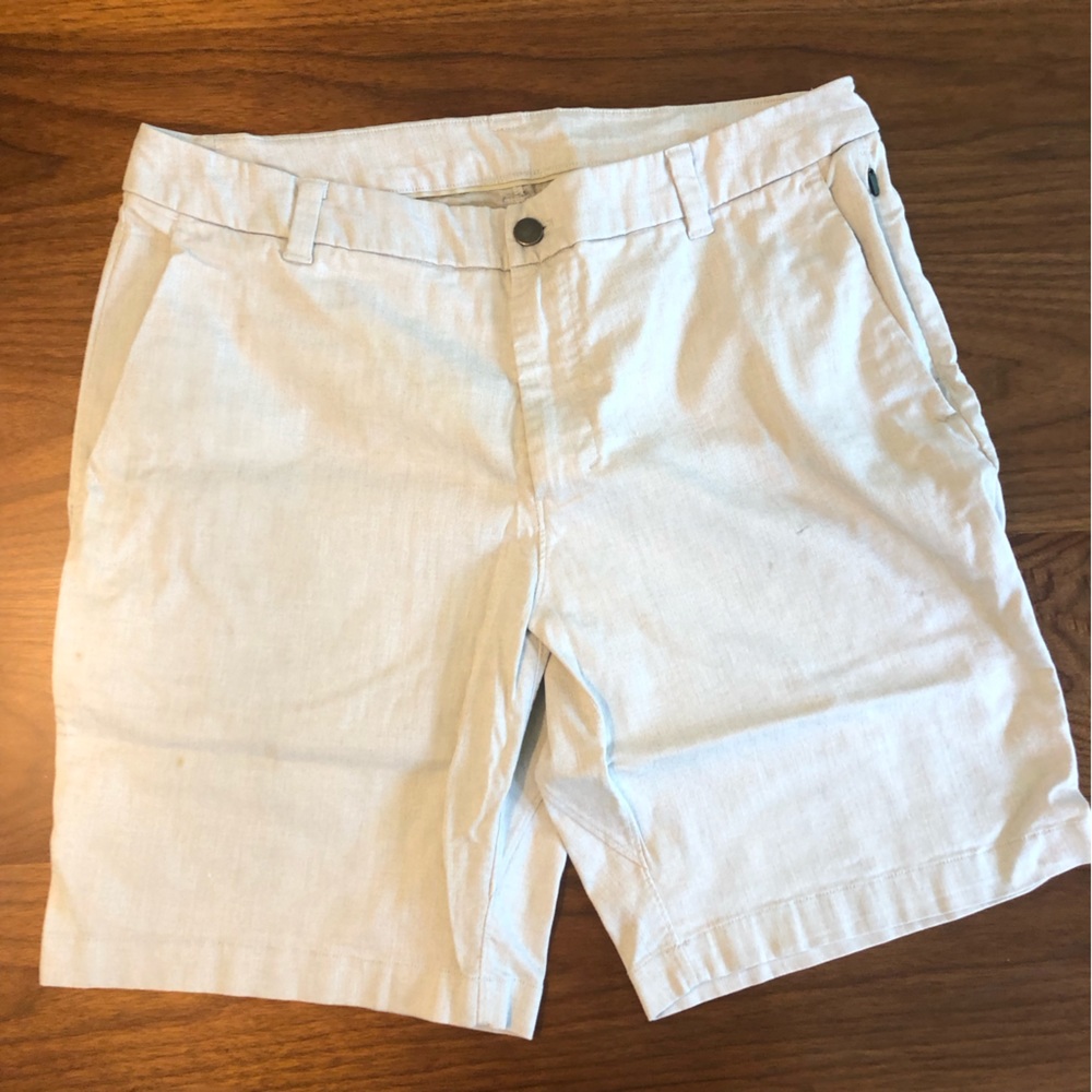Lululemon Commission Short - Gray